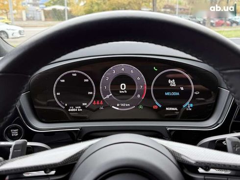 Porsche Cayenne Coupe 2024 - фото 23