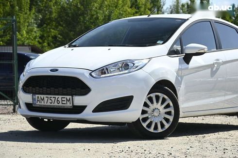 Ford Fiesta 2017 - фото 9