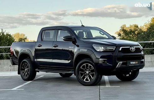 Toyota Hilux 2022 - фото 20