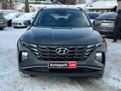 Hyundai Tucson 2023 серый - фото 2