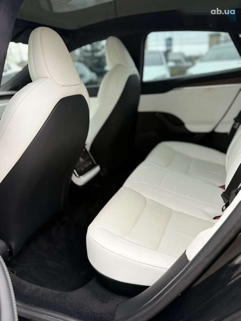 Tesla Model S 2021 - фото 21