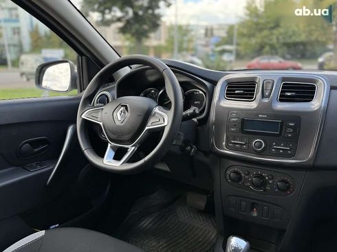 Renault Sandero 2019 - фото 10