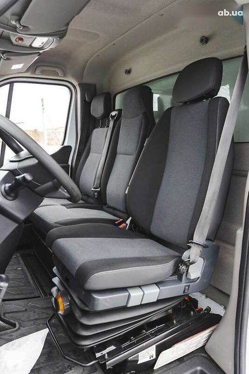 Renault Master 2018 - фото 18