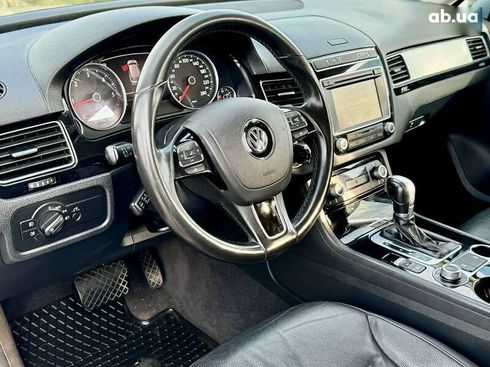 Volkswagen Touareg 2015 - фото 11