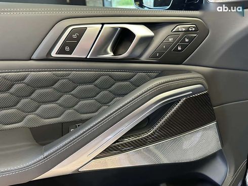 BMW X6 M 2022 - фото 25