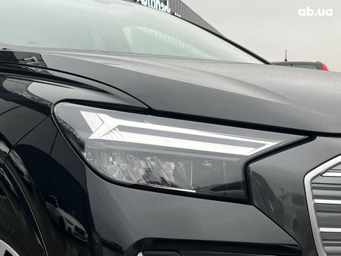 Audi Q4 e-tron 2022 черный - фото 12
