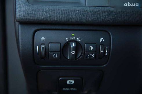 Volvo XC60 2010 - фото 17