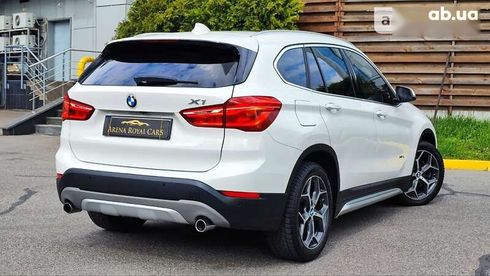 BMW X1 2016 - фото 10