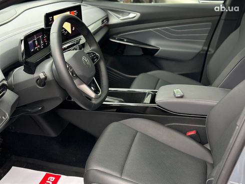 Volkswagen ID.4 2024 серый - фото 34