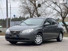 Продаж вживаних Hyundai Elantra в Києві - купити на Автобазарі