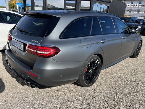 Mercedes-Benz AMG C43 AMG 2023 - фото 18