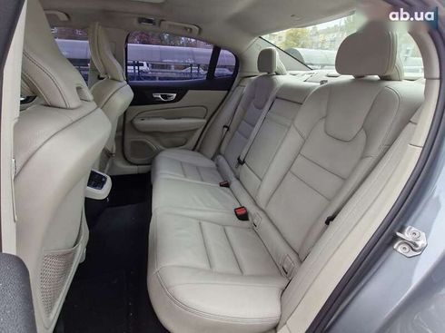 Volvo S60 2018 - фото 12