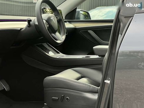 Tesla Model Y 2022 - фото 28