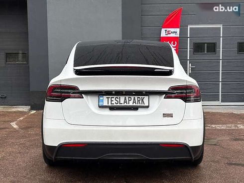 Tesla Model X 2023 - фото 8