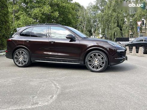 Porsche Cayenne 2015 - фото 9