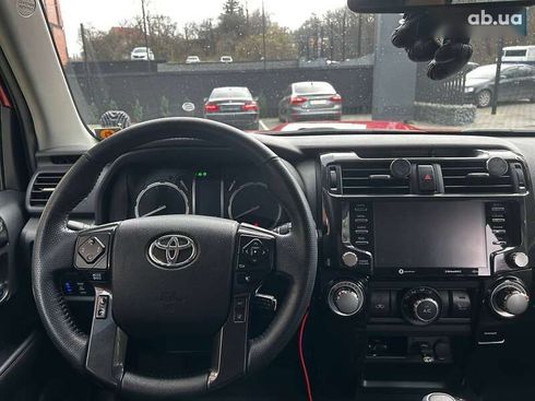 Toyota 4Runner 2020 - фото 8