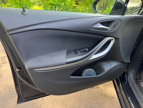 Opel Astra 2022 черный - фото 11