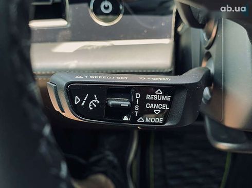 Porsche Taycan 2021 - фото 24