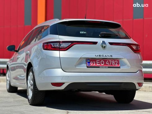 Renault Megane 2017 - фото 6