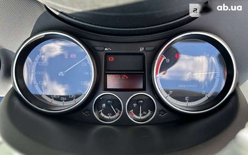 Peugeot 308 2011 - фото 13