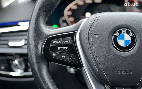 BMW 5 серия 2020 - фото 12
