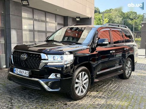 Toyota Land Cruiser 2017 - фото 5