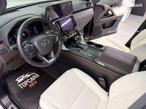 Lexus LX 2022 - фото 21