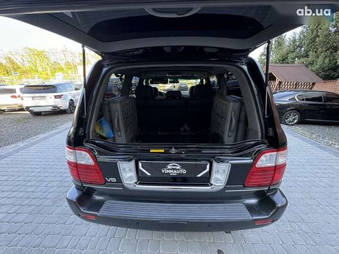 Lexus LX 2005 - фото 28