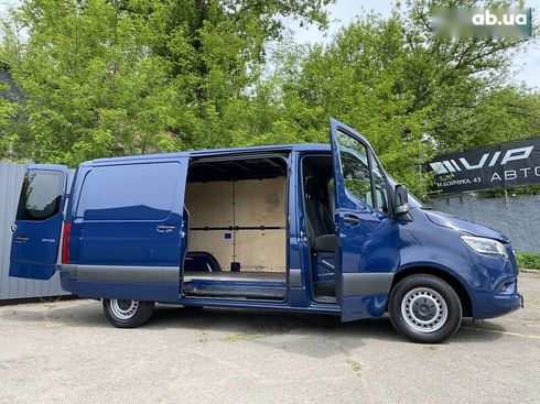 Mercedes-Benz Sprinter 2021 - фото 12