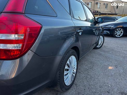 Kia Cee'd 2007 серый - фото 11