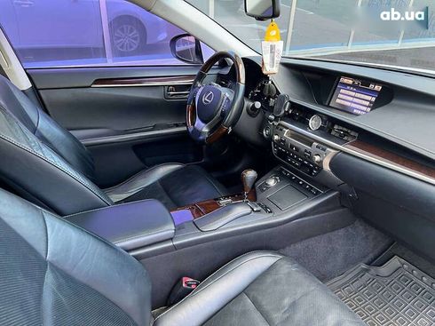 Lexus ES 2012 - фото 29