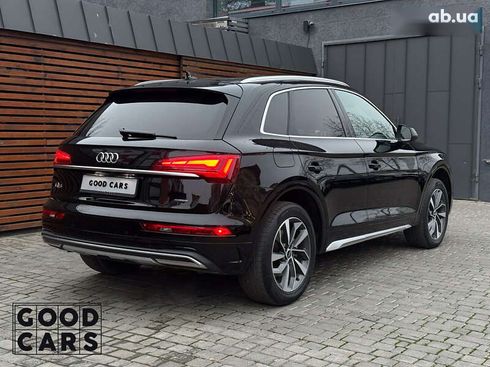 Audi Q5 2021 - фото 7