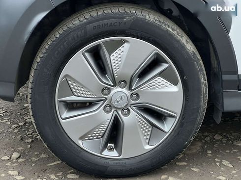 Hyundai Kona Electric 2020 - фото 24
