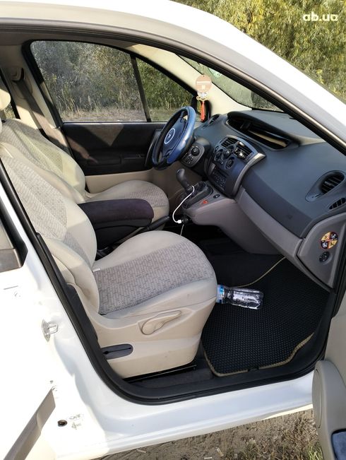 Renault Scenic 2008 белый - фото 13