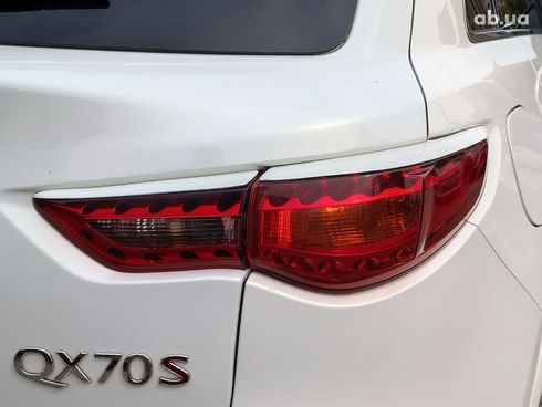 Infiniti FX-Series 2013 белый - фото 11