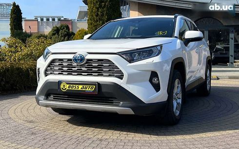 Toyota RAV4 2019 - фото 3