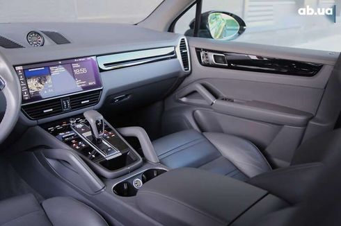 Porsche Cayenne 2019 - фото 17