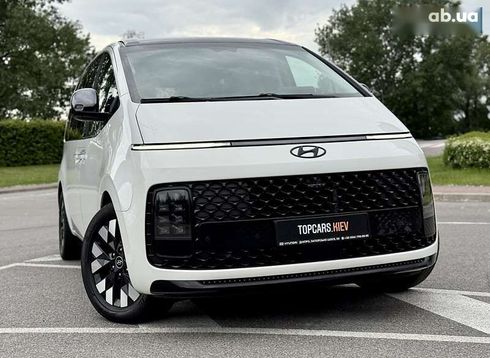Hyundai Staria 2021 - фото 26