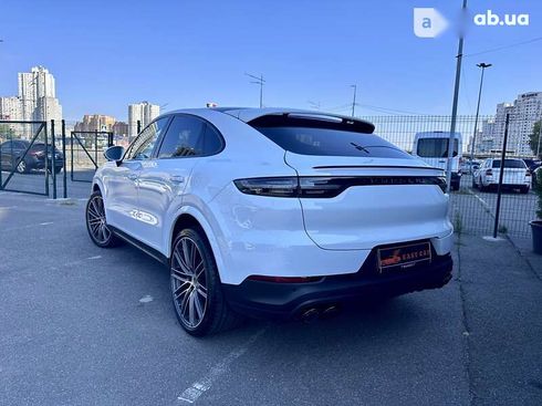 Porsche Cayenne Coupe 2019 - фото 12