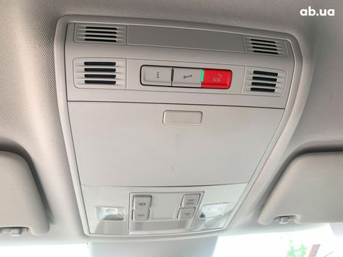 Skoda Superb 2017 белый - фото 33