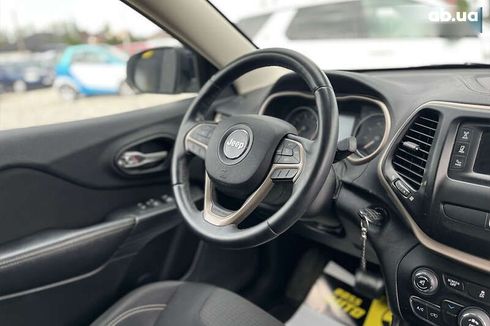 Jeep Cherokee 2015 - фото 28