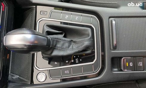 Volkswagen Passat 2020 - фото 21