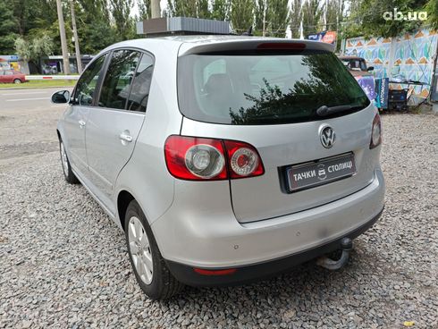 Volkswagen Golf 2007 серебристый - фото 8