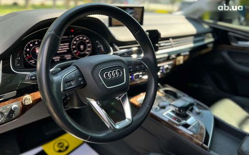 Audi Q7 2018 - фото 23