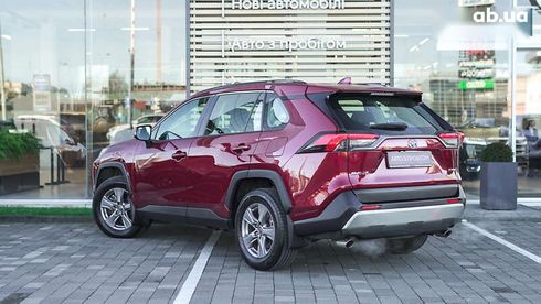 Toyota RAV4 2022 - фото 2