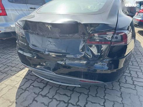 Tesla Model S 2013 - фото 4