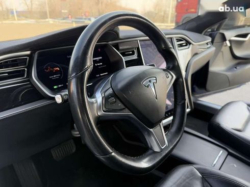 Tesla Model S 2016 - фото 21