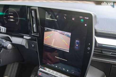 Renault Megane 2022 - фото 13