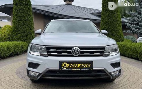 Volkswagen Tiguan 2018 - фото 2