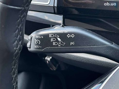Volkswagen Multivan 2019 - фото 28